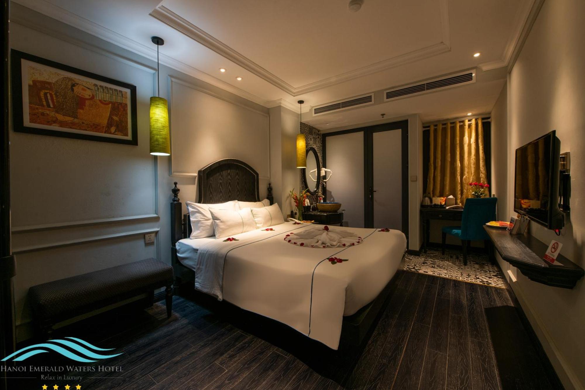 Hanoi Emerald Waters Hotel Valley Exterior photo